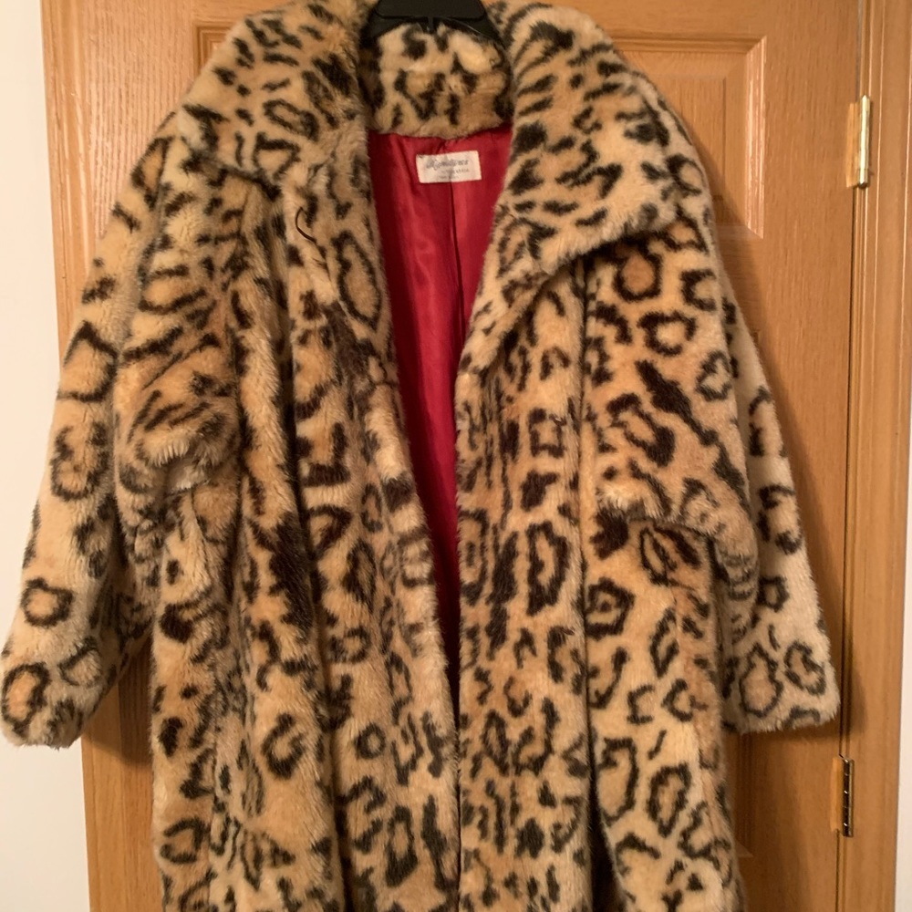 FAUX FUR Leopard Coat